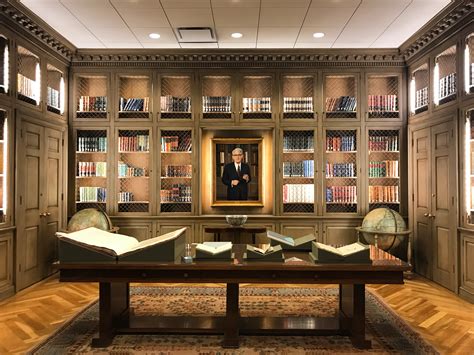 Osgoode Hall Library 1
