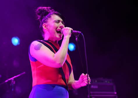 Kathleen Hanna Courtney Amor