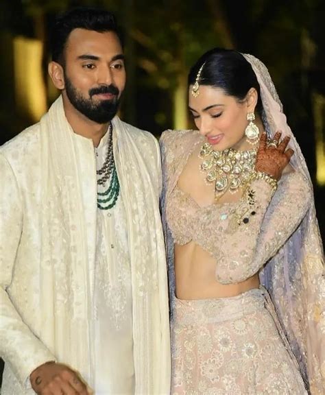 Athiya Shetty And Kl Rahuls Breath Taking Sunset Wedding Shaadiwish