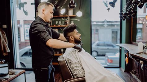 Haircuts Near Me How To Find The Best Mens Haircuts Near You