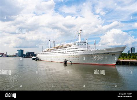 Cruise ship restaurant SS Rotterdam Stock Photo - Alamy