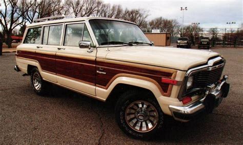 1985 Jeep Wagoneer - Information and photos - MOMENTcar