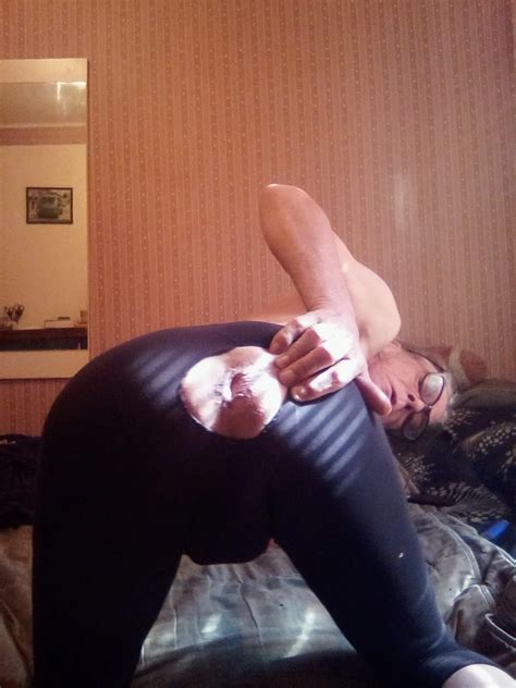 Mellissa In Her Sexy Yoga Pants Nude Pics XHamster