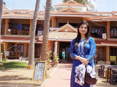 Desi Hot Bhabhi Sonali Nude Selfie Indian Girls Club