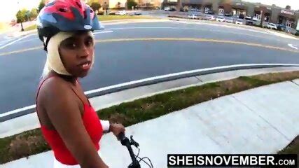 Public Nudity Bicycle Riding Babe Under Upskirt Booty Tiny Msnovember Ebony Butt Reality K On