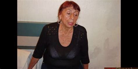 Oma Pass Latinagranny Amateur Granny Latinas Slideshow Tnaflix