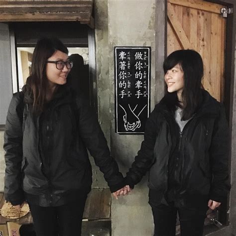 Check Out These Sweet Femme Lesbian Couples On Instagram LalaTai