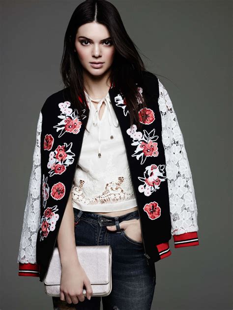 Zara H M về Việt Nam thì giới trẻ Việt vẫn chuộng order quần áo bởi những thương hiệu hot