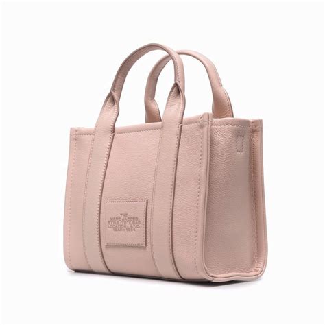Купить Сумка-тоут Marc Jacobs THE LEATHER MINI TOTE BAG ROSE DUST
