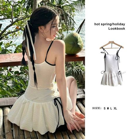 Swimsuit Female Sexy Suspender One Piece Bikini Korean Style Fashion Beach Resort Hot Spring