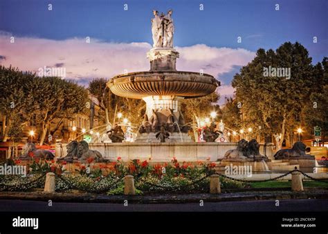 The central Fontaine De La Rotonde in Aix en Provence, France Stock ...