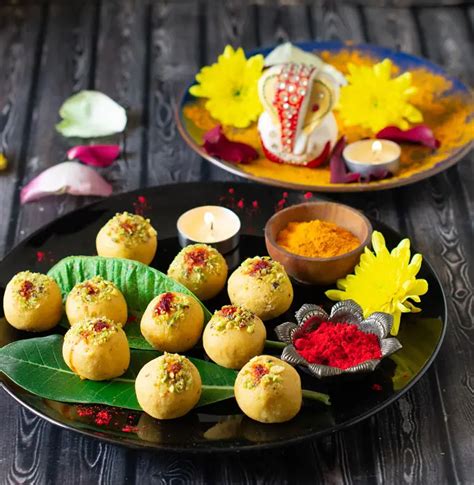 Kesar Malai Ladoo Recipe How To Make Malai Ladoo Maayeka