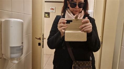 Hot P And Farts In A Public Toilet K Nicoletta Embassi Clips Sale