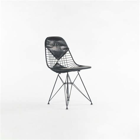 Set Of Herman Miller Eames DKR Wire Dining Chairs W Base And Bikini Pads For Sale At