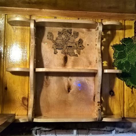 Настенная полка в баню