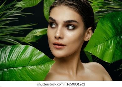 Pretty Woman Naked Shoulders Makeup Green Stock Photo Shutterstock