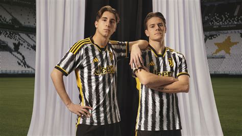 Juventus Ecco La Nuova Maglia