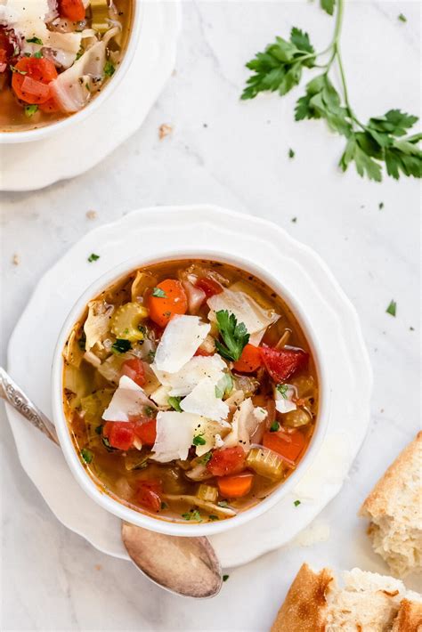 Easy Healthy Cabbage Soup 106 Calories Per Serving Lil Luna