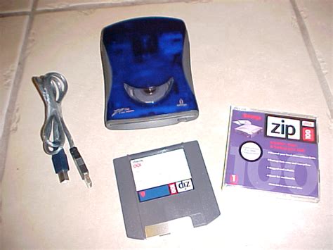digital cameraswatchescomputers iomega mb usb external zip drive