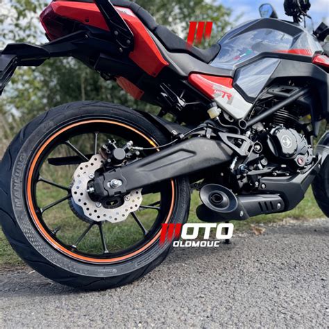 Motocykl NAKED Cc Barton Motors