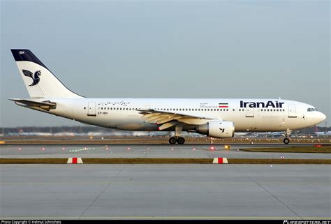 EP IBH Iran Air Airbus A300B4 203FF Photo By Helmut Schnichels ID