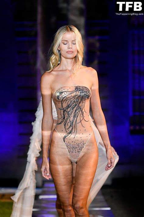 Frida Aasen Flaunts Her Nude Tits Sexy Legs At The Etam Womenswear Show In Paris Photos