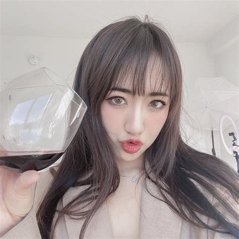 Top 40 Hình Ảnh Hot Girl Trần Vũ Quỳnh Anh Đẹp Nhất