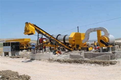 Automation Movable Asphalt Hot Mix Plant For Construction Capacity Ton At Plant