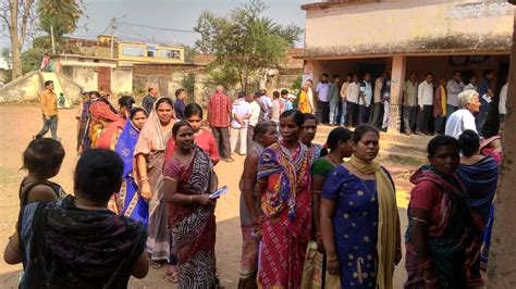 Lok Sabha Polls 2019 Bjd Has Edge Over Bjp Congress In Third Phase Polls In Odisha