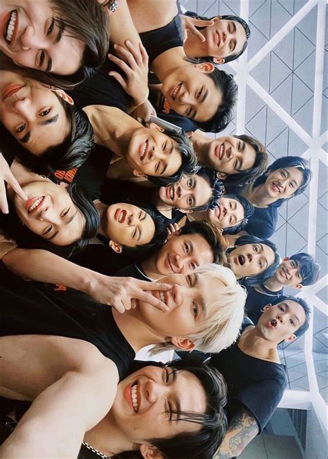 Pin By Lalasan Mileapo On Kinn X Porsche Cute Gay Couples Cute Gay Handsome Korean