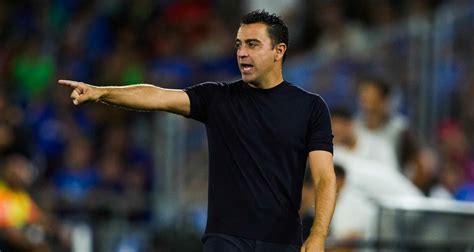 Tout est en cours assure Xavi à propos dune prolongation avec le