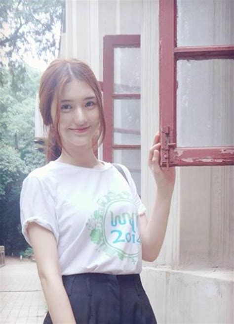 Hot girl lai xinh đẹp nổi tiếng khắp Đông Nam Á