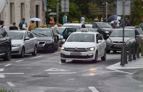 Nova Pravila Za Taksiste Promjene U Cjenicima Uvode Se Kartice Za