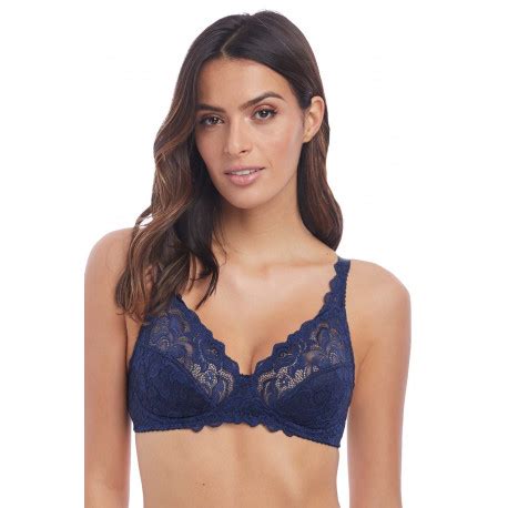 Soutien Gorge En Dentelle Eglantine De Wacoal ROSE BONBON LINGERIE