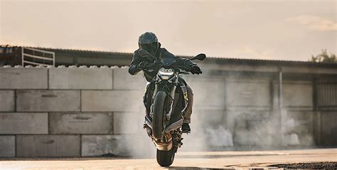 Naked Motorcycles You Can Ride In And What Makes Them Cool Autoevolution