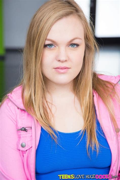 Blonde Teen Summer Daize Gets Pounded By A Huge Cock Porn Pictures XXX Photos Sex Images