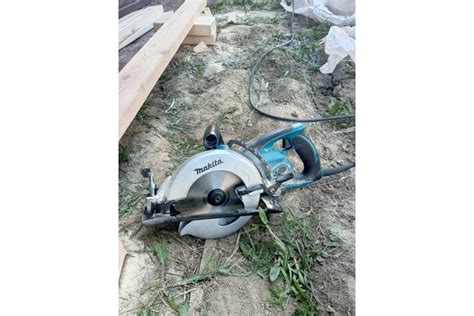 Гипоидная дисковая пила Makita 5477NB - выгодная цена, отзывы ...