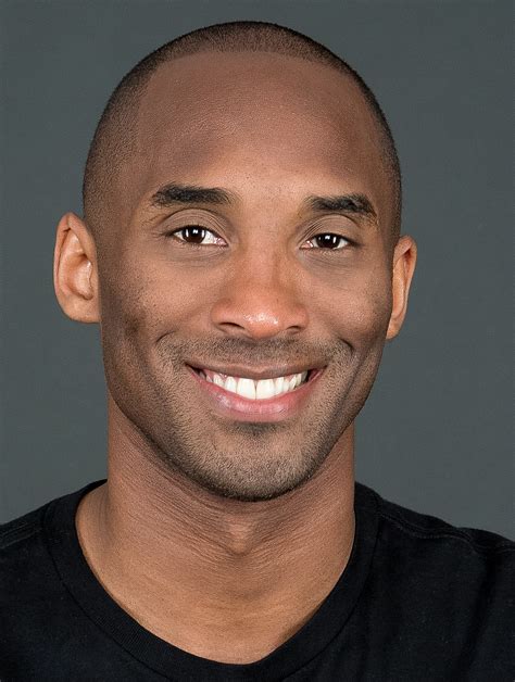 Kobe Bryant To Receive The Legend Award At Nickelodeons Kids Choice