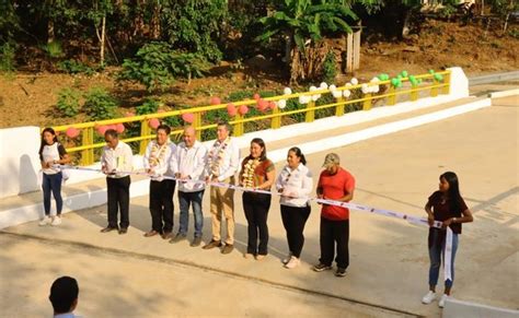 Beneficia Rutilio Escandón con construcción de puente vial a habitantes