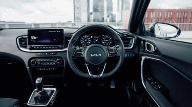 New Kia Xceed Review Auto Express