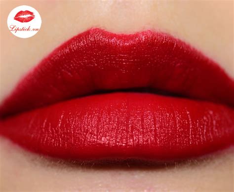 Son MAC Red Chile Màu Đỏ Lạnh Limited Edition Hot Nhất x Rosalía