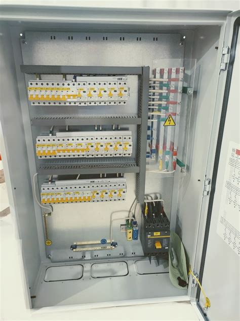 Пункт распределительный (ЩСТ-2) ПР85-130015 160А 50/4.5кА 400В IP54 IEK ...
