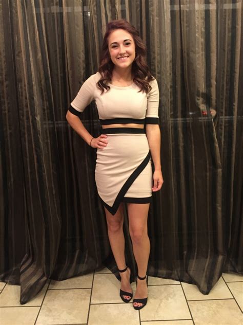 Amateur Busty Brunette Leaked Nudes Page Of Fapdungeon