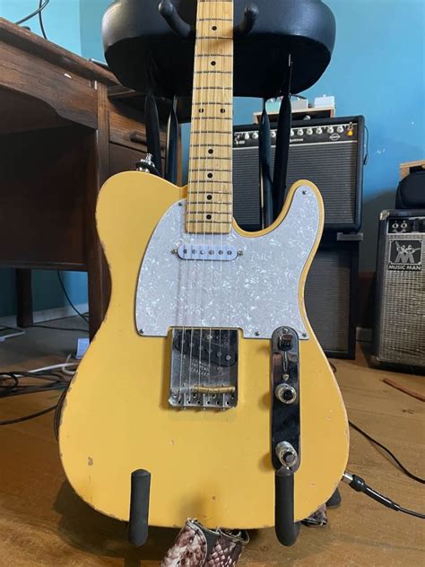 How much difference does a Strat neck pickup really make in a Tele ...