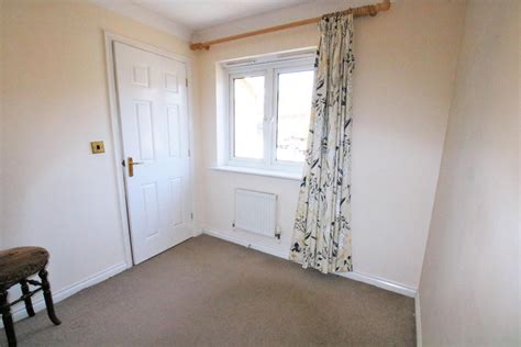 For Sale: Hedge End, Southampton, 3 Bedroom Property from Pearsons