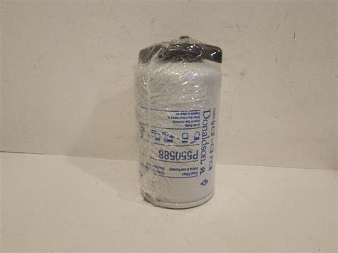 DONALDSON P550588 - Cross reference oil filters