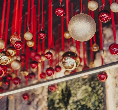 Premium Photo | Christmas decorative ball-shaped decorations hanging