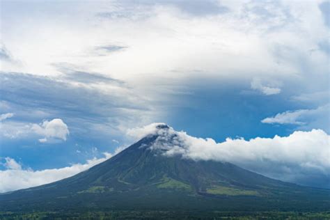 mt mayon stock  pictures royalty  images istock