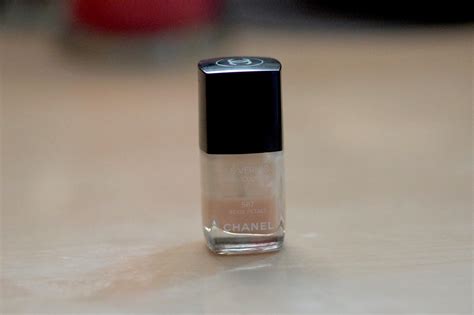 Mii Writes Nude Laky Na Nehty