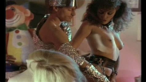 Laurie Smith Nude Pics Page 1